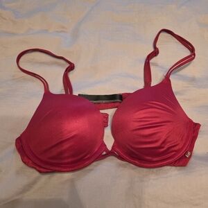Victoria's Secret Red T-Shirt Bra with Smooth Finish